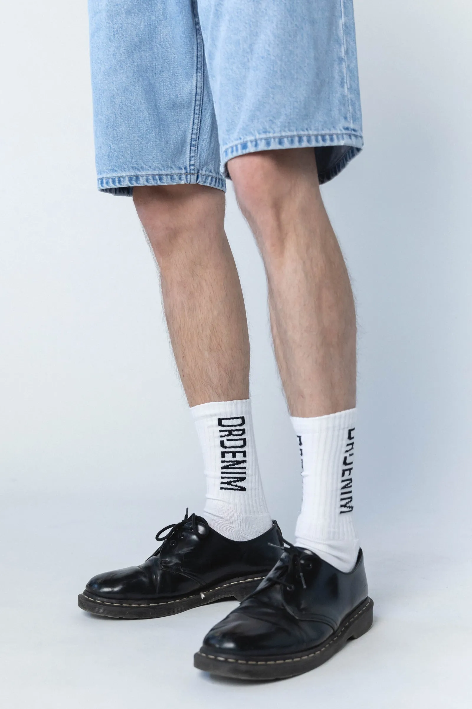 Ayo Socks White