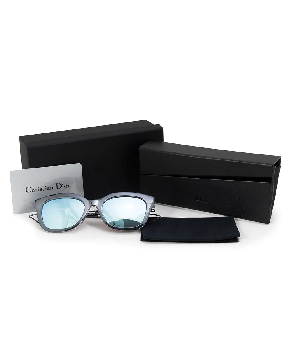Christian Dior Diorama Square Sunglasses Y1CA4 52