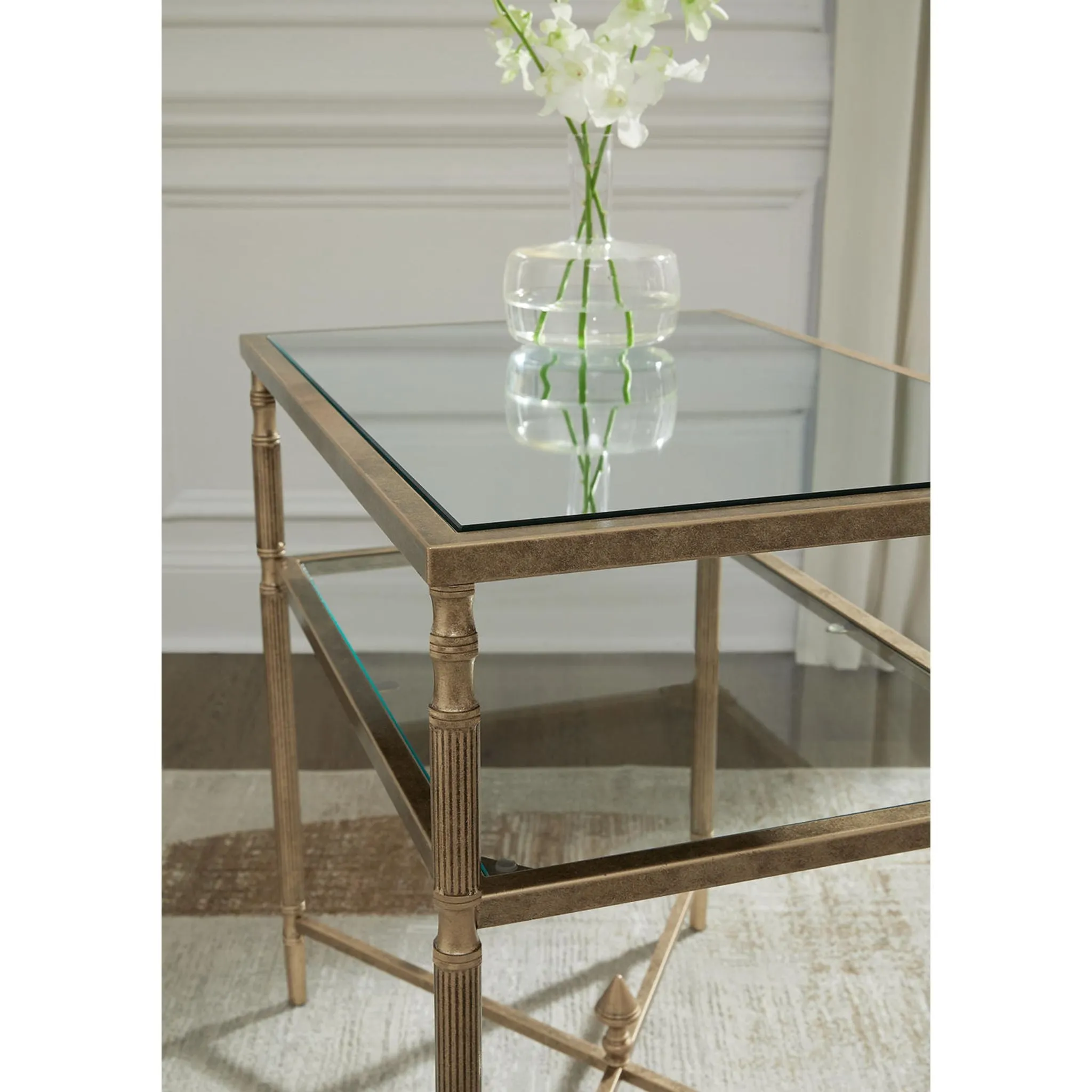 Cloverty End Table