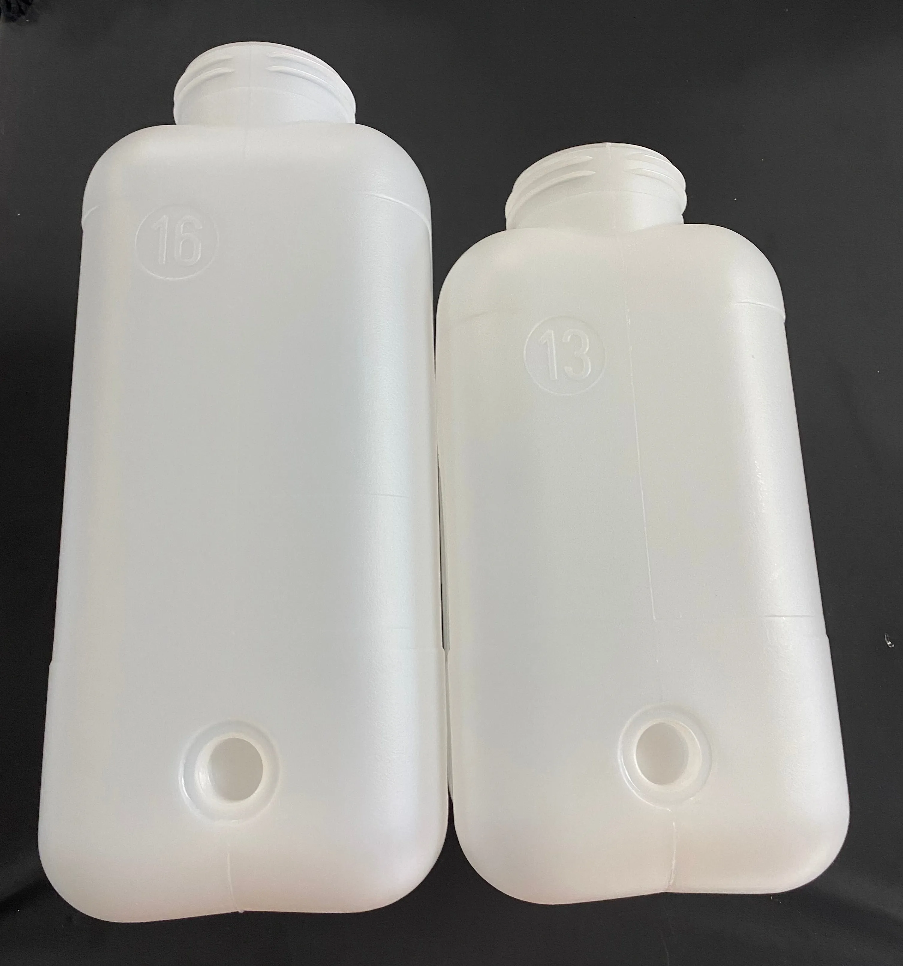 Replacement Vanessa Water Canister with Grip