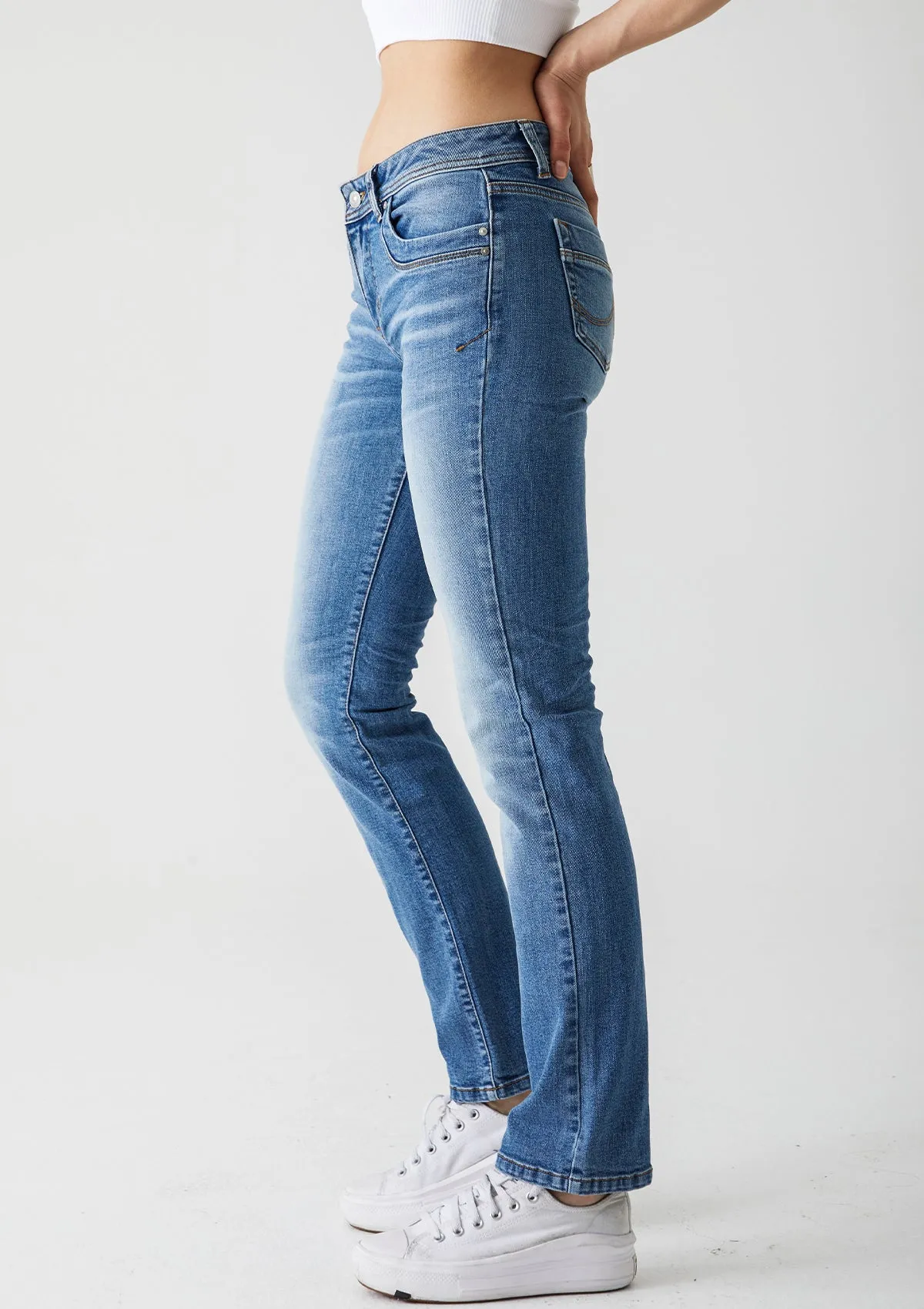 Vilma Angellis Mid Rise Straight Jean